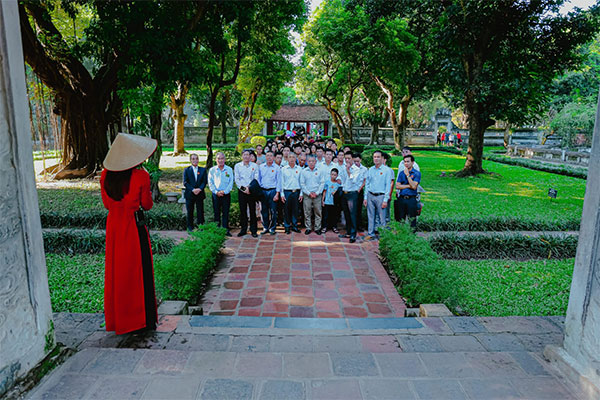 Dòng họ Ninh tổ chức chương trình khuyến học tại VMQTG năm 2022 ảnh 3